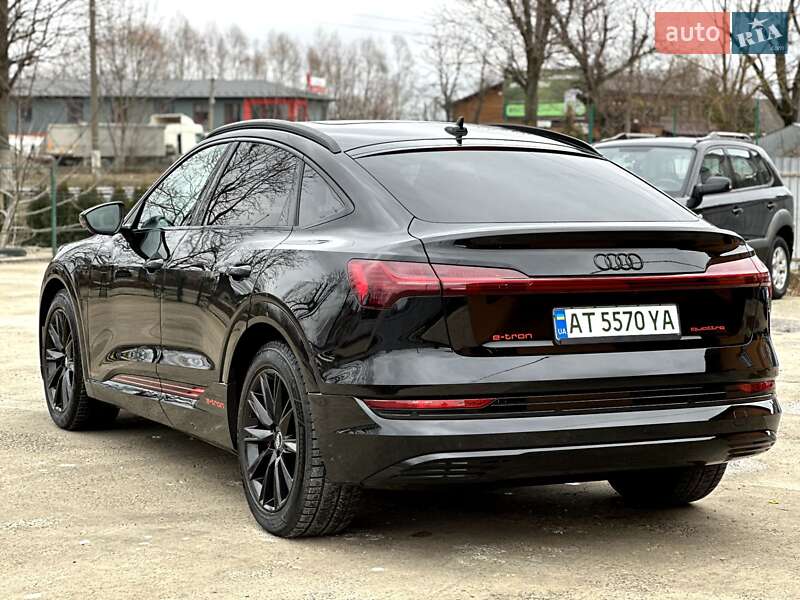Позашляховик / Кросовер Audi e-tron Sportback 2020 в Коломиї