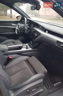 Внедорожник / Кроссовер Audi e-tron Sportback 2020 в 