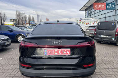 Внедорожник / Кроссовер Audi e-tron Sportback 2022 в 