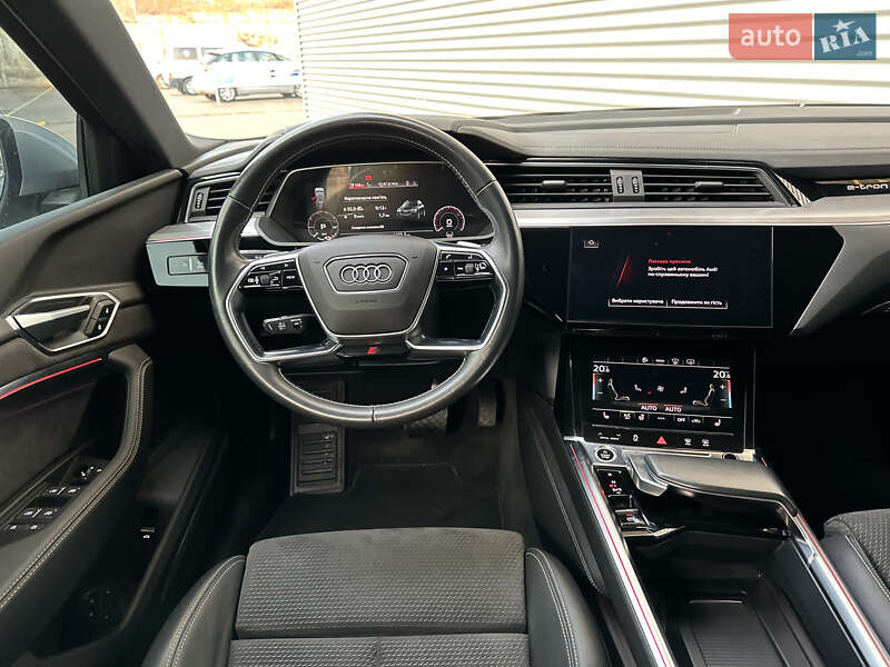 Внедорожник / Кроссовер Audi e-tron Sportback 2021 в Ровно