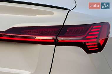 Позашляховик / Кросовер Audi e-tron Sportback 2021 в Луцьку