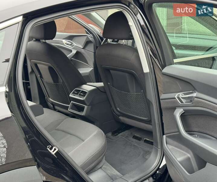Внедорожник / Кроссовер Audi e-tron Sportback 2020 в Днепре