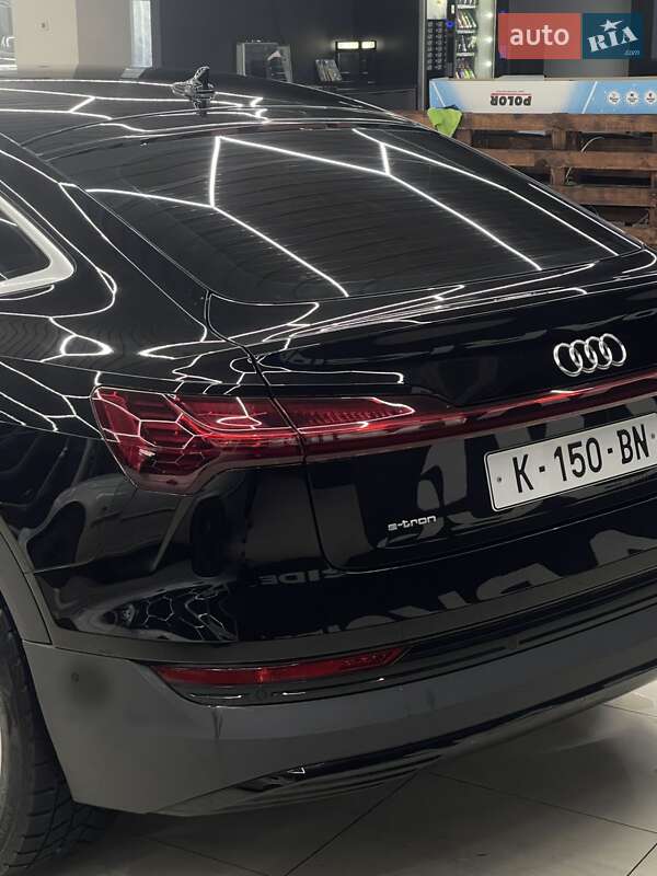 Внедорожник / Кроссовер Audi e-tron Sportback 2020 в Днепре