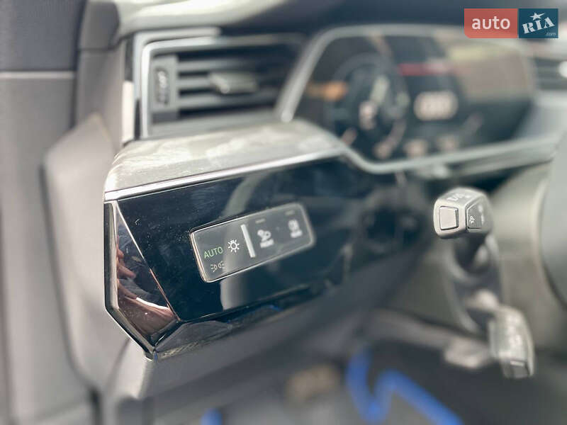 Внедорожник / Кроссовер Audi e-tron Sportback 2023 в Борисполе