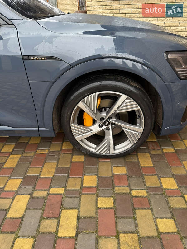 Внедорожник / Кроссовер Audi e-tron Sportback 2022 в Ахтырке