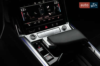 Внедорожник / Кроссовер Audi e-tron Sportback 2021 в 