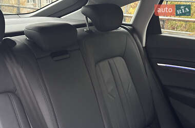 Внедорожник / Кроссовер Audi e-tron Sportback 2021 в 