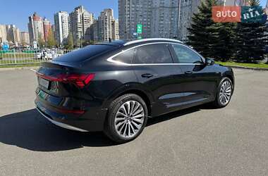 Внедорожник / Кроссовер Audi e-tron Sportback 2021 в 