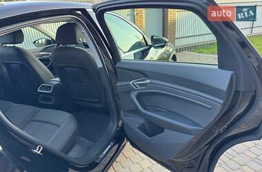 Внедорожник / Кроссовер Audi e-tron Sportback 2020 в 