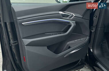 Внедорожник / Кроссовер Audi e-tron Sportback 2021 в 
