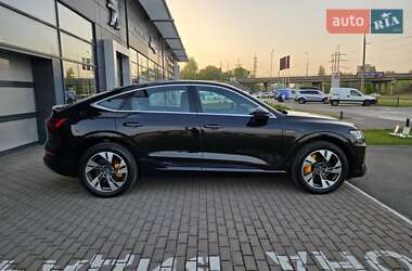Позашляховик / Кросовер Audi e-tron Sportback 2022 в 