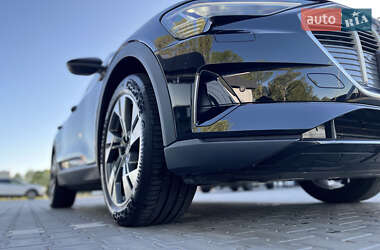 Внедорожник / Кроссовер Audi e-tron Sportback 2020 в 