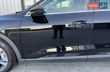 Внедорожник / Кроссовер Audi e-tron Sportback 2020 в 