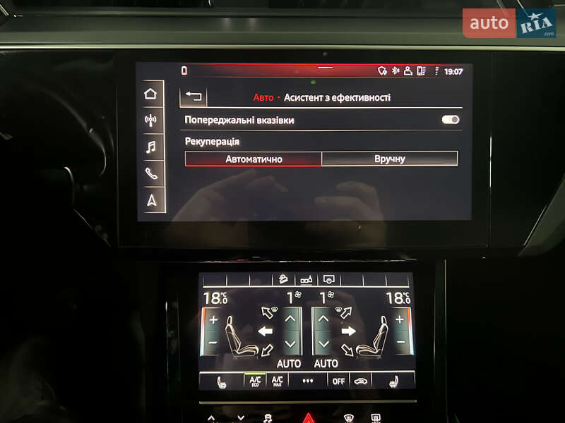 Позашляховик / Кросовер Audi e-tron Sportback 2020 в Львові фото 39 Позашляховик / Кросовер Audi e-tron Sportback 2020 в Львові