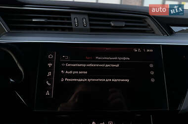 Позашляховик / Кросовер Audi e-tron Sportback 2020 в 