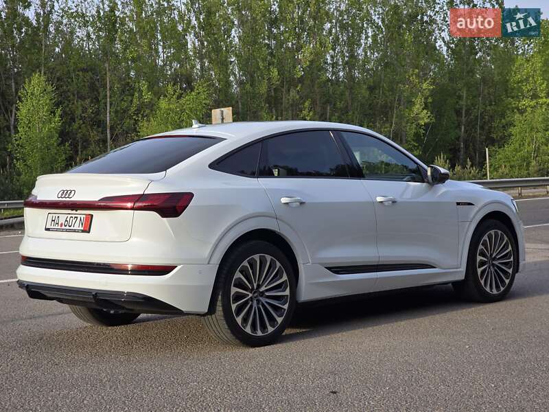 Внедорожник / Кроссовер Audi e-tron Sportback 2022 в Ковеле