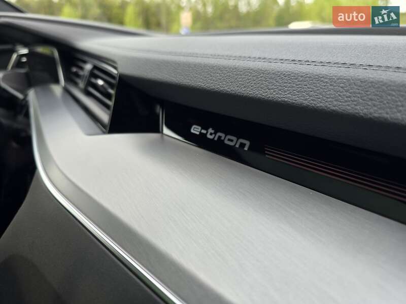 Внедорожник / Кроссовер Audi e-tron Sportback 2022 в Ковеле
