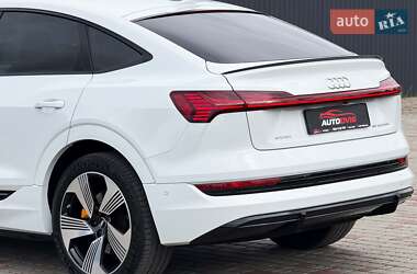 Позашляховик / Кросовер Audi e-tron Sportback 2020 в 