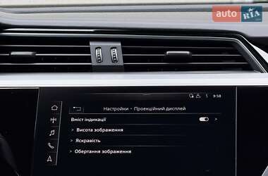 Позашляховик / Кросовер Audi e-tron Sportback 2020 в 