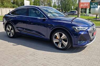 Внедорожник / Кроссовер Audi e-tron Sportback 2022 в 