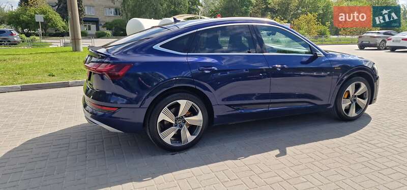 Внедорожник / Кроссовер Audi e-tron Sportback 2022 в Тернополе