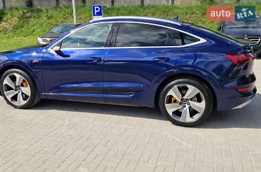 Внедорожник / Кроссовер Audi e-tron Sportback 2022 в 