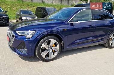 Внедорожник / Кроссовер Audi e-tron Sportback 2022 в 