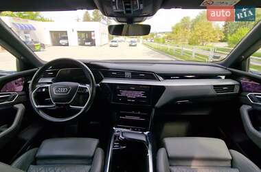 Внедорожник / Кроссовер Audi e-tron Sportback 2022 в 