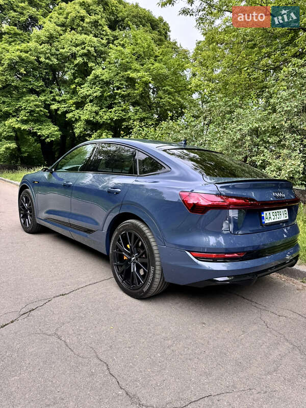 Внедорожник / Кроссовер Audi e-tron Sportback 2020 в Киеве
