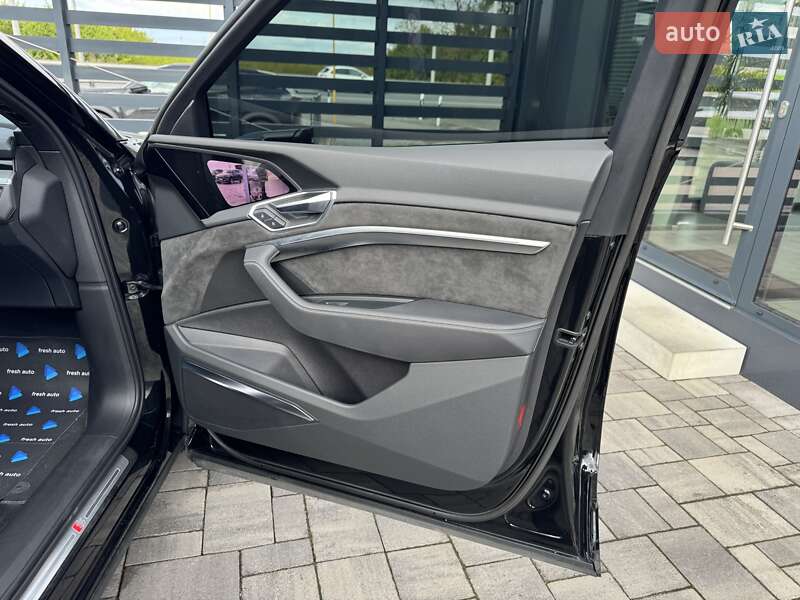 Внедорожник / Кроссовер Audi e-tron Sportback 2020 в Ровно