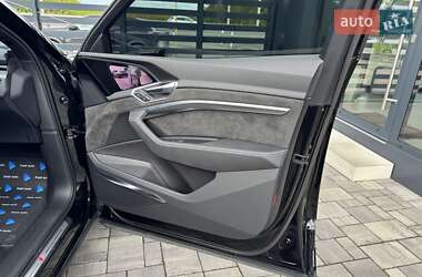 Внедорожник / Кроссовер Audi e-tron Sportback 2020 в 