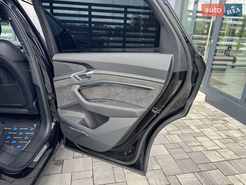 Внедорожник / Кроссовер Audi e-tron Sportback 2020 в Ровно