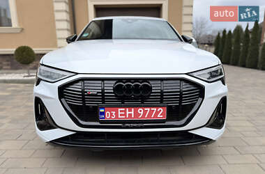 Внедорожник / Кроссовер Audi e-tron Sportback 2021 в 