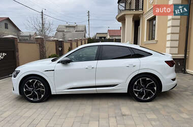 Внедорожник / Кроссовер Audi e-tron Sportback 2021 в 