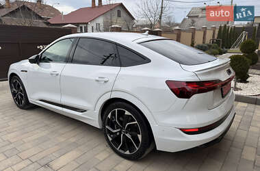 Внедорожник / Кроссовер Audi e-tron Sportback 2021 в 