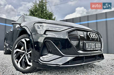 Позашляховик / Кросовер Audi e-tron Sportback 2021 в 