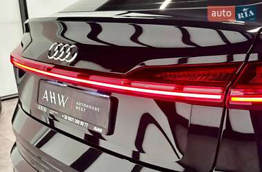 Внедорожник / Кроссовер Audi e-tron Sportback 2021 в 