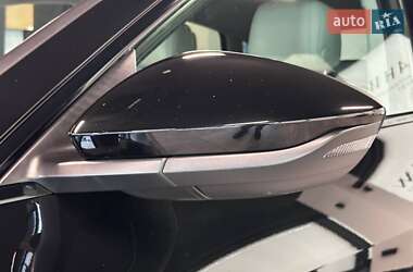 Внедорожник / Кроссовер Audi e-tron Sportback 2021 в 