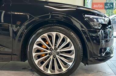 Внедорожник / Кроссовер Audi e-tron Sportback 2021 в 