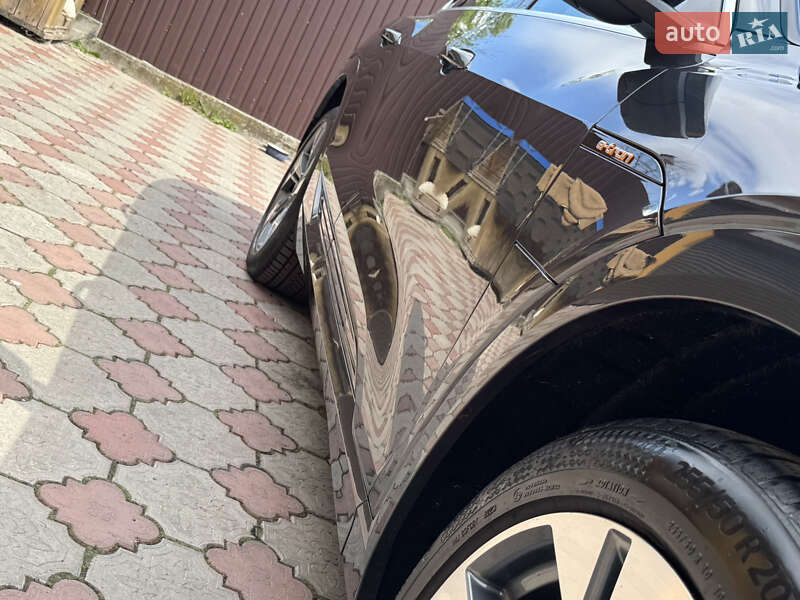 Внедорожник / Кроссовер Audi e-tron Sportback 2020 в Ровно