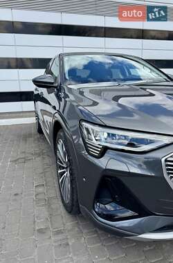 Внедорожник / Кроссовер Audi e-tron Sportback 2021 в 