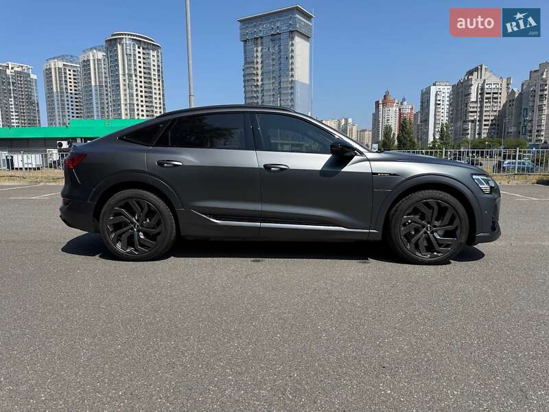 Внедорожник / Кроссовер Audi e-tron Sportback 2023 в Киеве фото 6 Внедорожник / Кроссовер Audi e-tron Sportback 2023 в Киеве