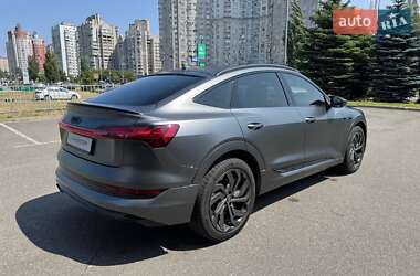 Позашляховик / Кросовер Audi e-tron Sportback 2023 в 