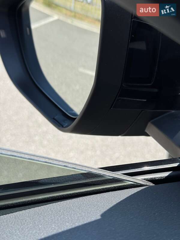 Внедорожник / Кроссовер Audi e-tron Sportback 2023 в Киеве фото 22 Внедорожник / Кроссовер Audi e-tron Sportback 2023 в Киеве
