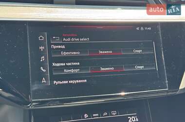Позашляховик / Кросовер Audi e-tron Sportback 2023 в 