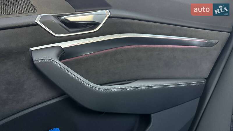 Внедорожник / Кроссовер Audi e-tron Sportback 2020 в Львове фото 45 Внедорожник / Кроссовер Audi e-tron Sportback 2020 в Львове