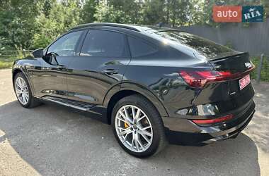 Внедорожник / Кроссовер Audi e-tron Sportback 2021 в 