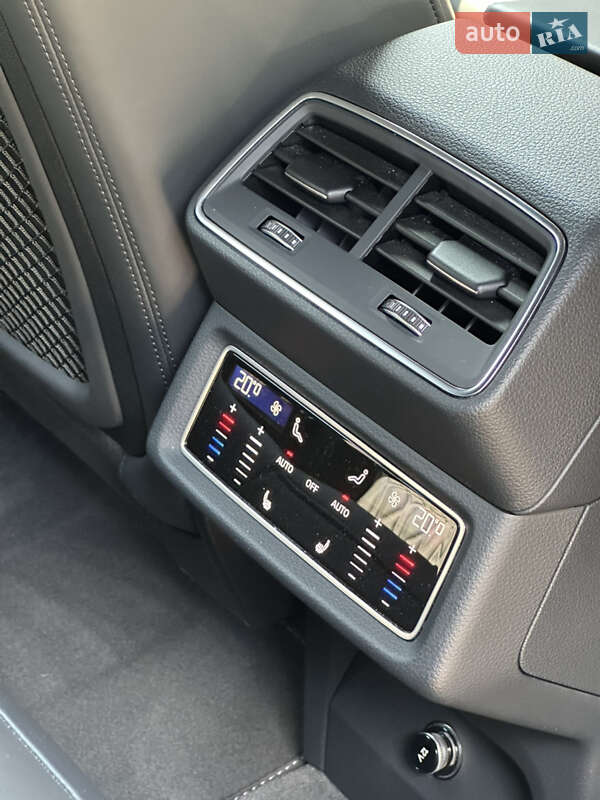 Позашляховик / Кросовер Audi e-tron Sportback 2021 в Чернівцях