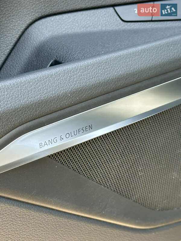 Позашляховик / Кросовер Audi e-tron Sportback 2021 в Чернівцях