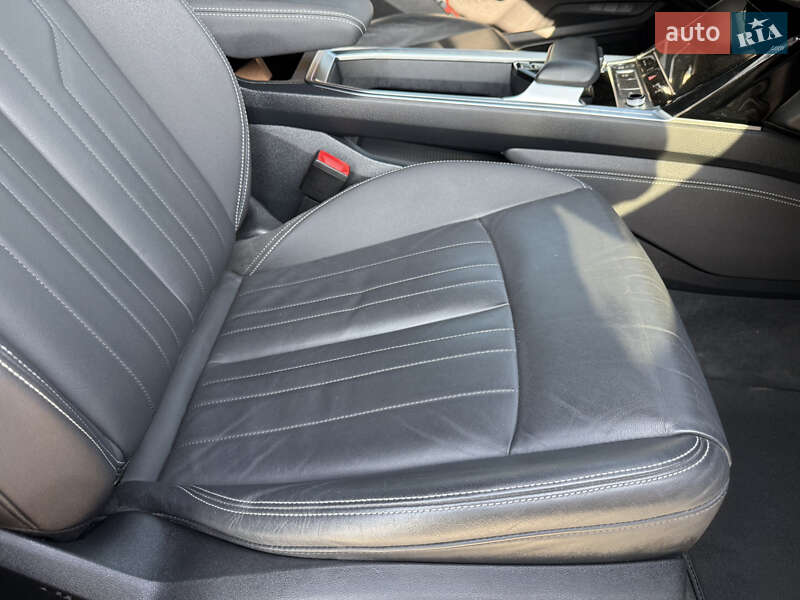 Внедорожник / Кроссовер Audi e-tron Sportback 2021 в Тернополе